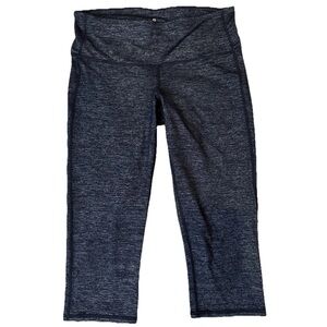 Athleta Space Dye Cropped Leggings XS Gray Heathered Capri Yoga Pants 268529‎